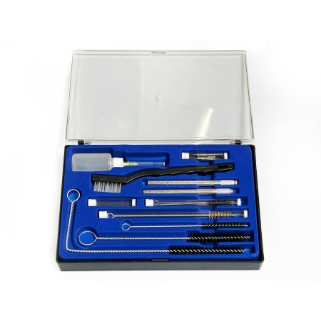 Zestaw do czyszczenia pistoletów lakierniczych Finixa MAK 00 – 19 elementów